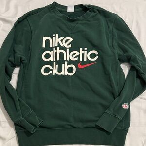 Nike Men's Dark Green Crewneck Sweater